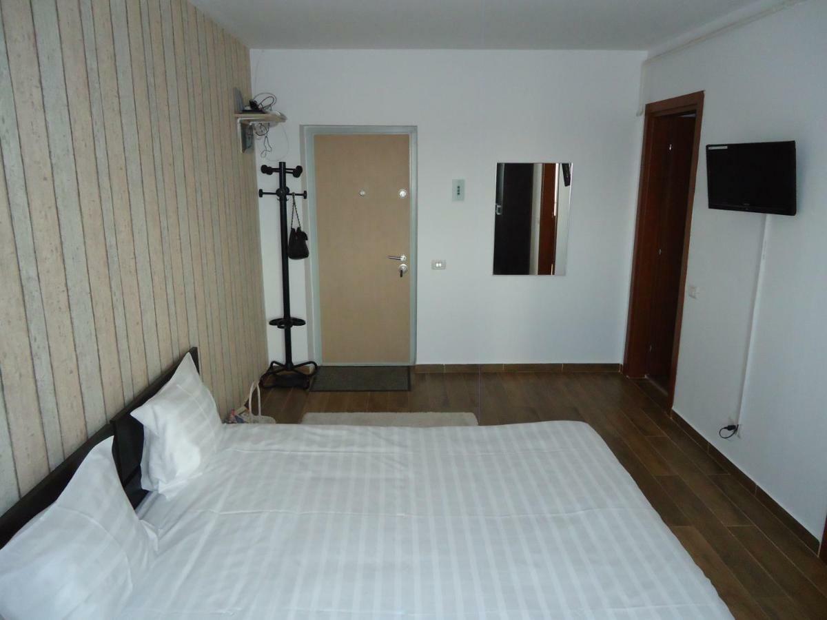 Hotel Nova Residence Popesti-Leordeni 외부 사진